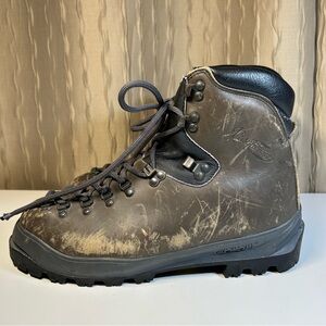 Vasque Italy Men's 9.5 Brown Leather Cowhide Boots Steel Toe Vibram Waterproof